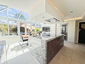 Photo 19- click for photo gallery